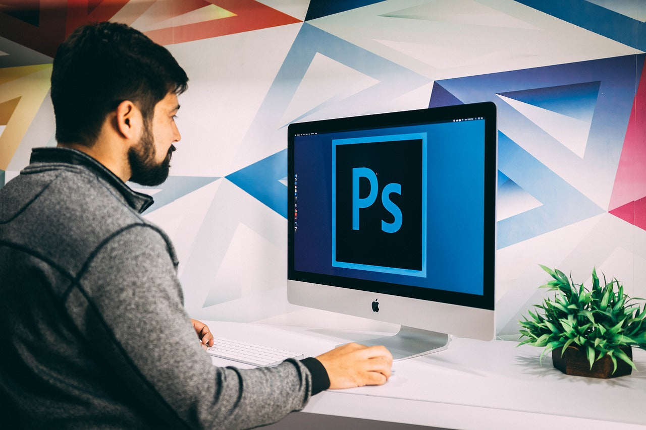 Navigate Photoshop Elements and Adobe's Creative Cloud